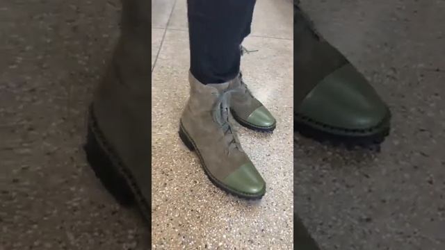 COTURNO VERDE MILITAR FERRUCCI смотреть онлайн