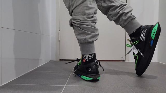 Nike Blazer LowOff-White Black Electro Green on feet смотреть онлайн