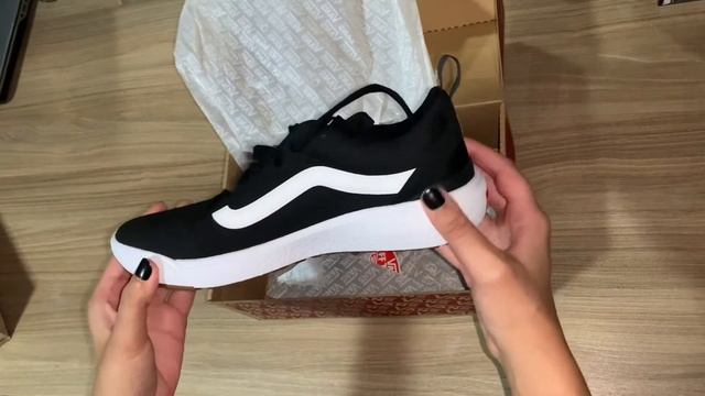 Unboxing Vans Ultrarange Exo смотреть онлайн
