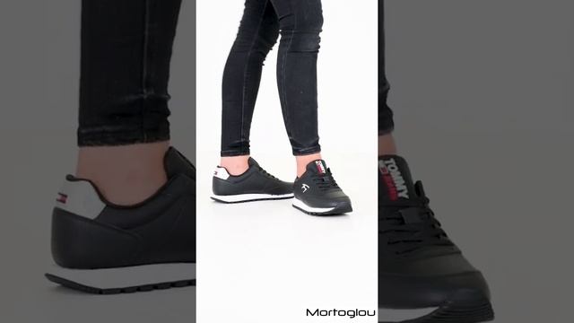 Get in our | Tommy Hilfiger Jeans.Leather.Run black смотреть онлайн