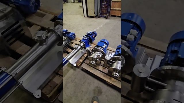 Насосы и диспергаторы для молочного завода смотреть онлайн