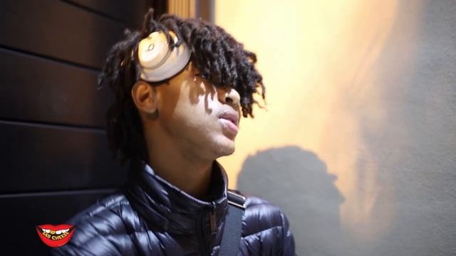 14 year old NUSKI2SQUAD admits to currently being homeless after father passed away смотреть онлайн