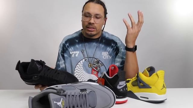 Air Jordan 4 Black Cat