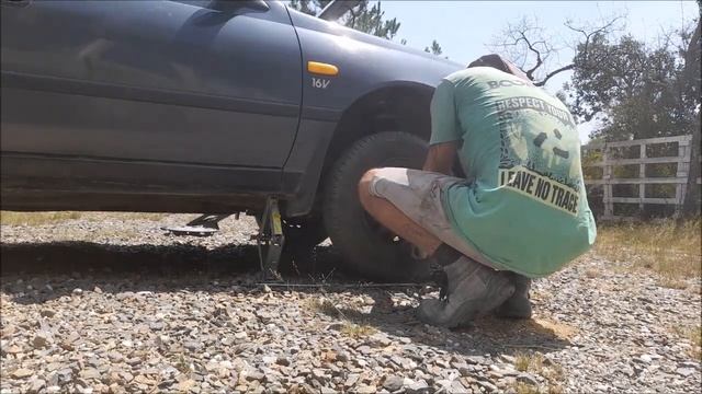 What Have I Been Up To Nissan Sunny Front Suspension Change смотреть онлайн