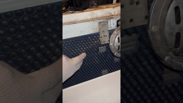 ЭВА КОВРИК. УТЕПЛЕНИЕ ДВИГАТЕЛЯ АВТО. смотреть онлайн
