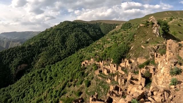 Аул-Призрак Гамсутль.Страна ГОР Дагестан Ватан.Чох.#дагестан#гамсутль#горы