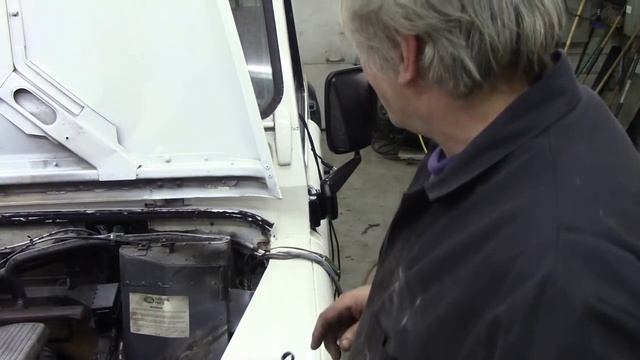 Malawi 110 Why does the heater blower not work? смотреть онлайн