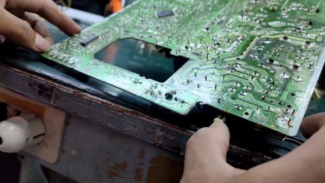 tv tabung sharp mati total смотреть онлайн