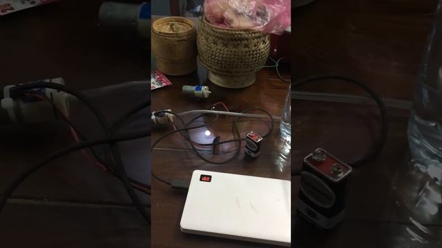 ລີວິວ ອົກຊີ້ປາ 6-12v (solar cell, power bank, battery 9v) смотреть онлайн