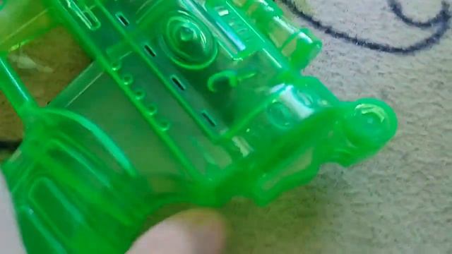 обзор на игрушечный пистолет смотреть онлайн