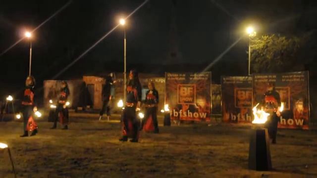 Фаер-шоу на Массовом поле смотреть онлайн