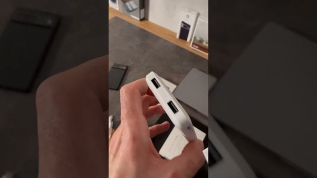 Внешний аккумулятор Power Bank Xiaomi (Mi) SOLOVE 10000mAh смотреть онлайн