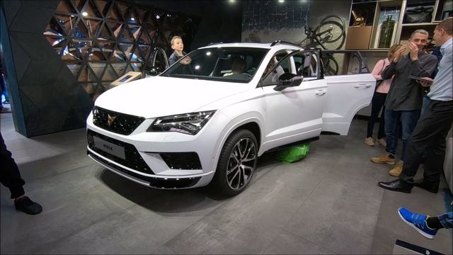 Cupra Ateca Seat SUV 4Drive new model 2018 grey and white colour walkaround and interior смотреть онлайн