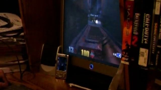Nokia N95 running Quake 3 смотреть онлайн