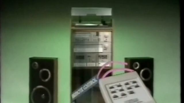 Amstrad TS 88, TS 80, SM 101 Tower Systems TV Advert 1980s 80s UK смотреть онлайн