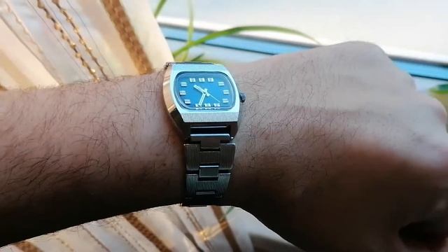 watch RAKETA BAKER TV with original bracelet смотреть онлайн