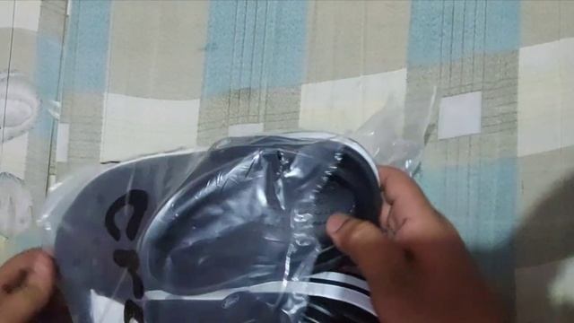 Crocs Black Bayaband Clogs Unboxing