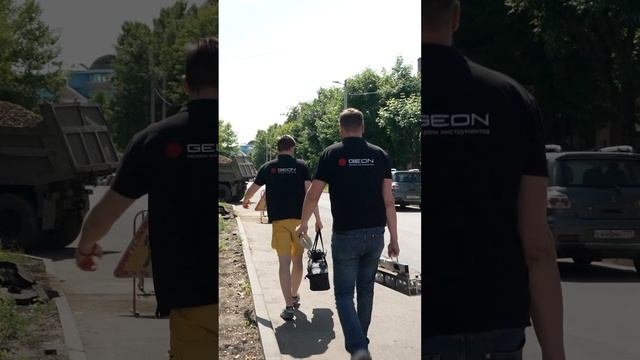 Ремонт дороги с рейкой РДУ #shorts #дорога #дорожники смотреть онлайн