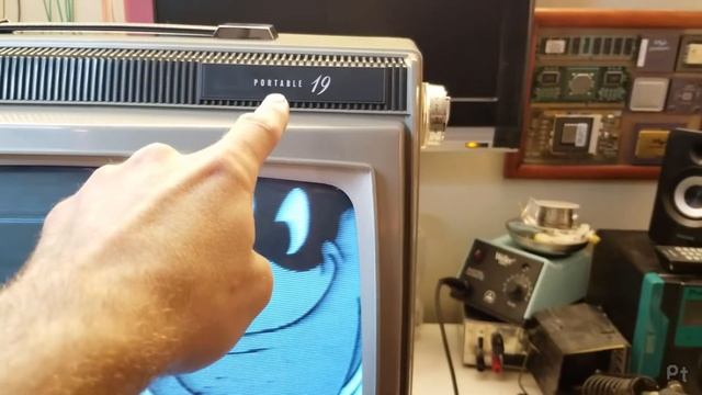 Sears black & white all-tube TV (from 1970) смотреть онлайн