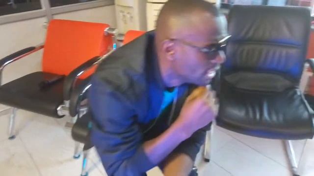 Deejay Mark Vs Dj Sheedy FT Justin bas on Nbs Tv behaind the scenes hitmaker tv show смотреть онлайн