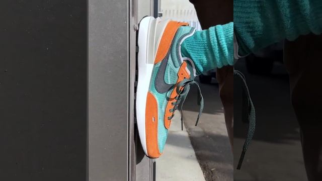 Nike Waffle OneMen's Shoes$77.97Discounted from$10022% off смотреть онлайн