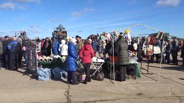 Счастливчикам удалось попробовать кашу (Победы), рецепт остался не раскрытым. смотреть онлайн