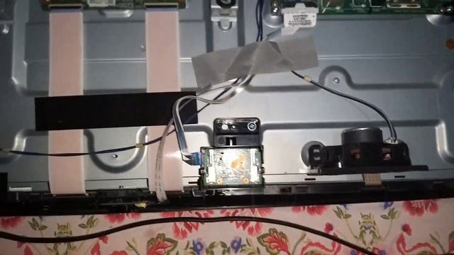 Tv Lg 43LH5700 com problemas no Wifi e HDMI смотреть онлайн