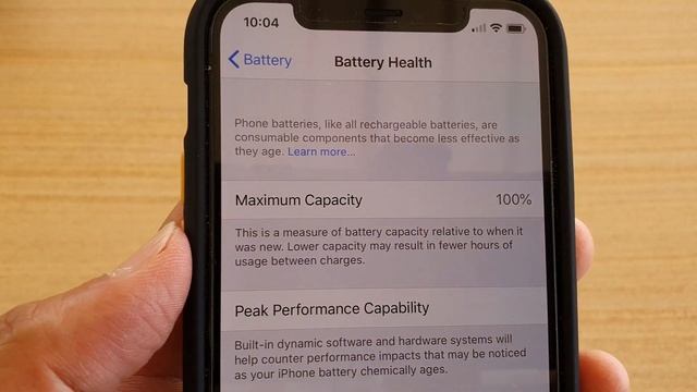 Find Battery Health Maximum Capacity on iPhone 11 Pro | iOS 13 смотреть онлайн