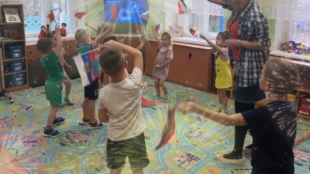 День народного единства в ДЕТСКОМ САДУ. Ангарск, МБДОУ 26 смотреть онлайн