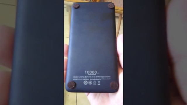 Ugreen внешний аккумулятор с беспроводной зарядкой. смотреть онлайн