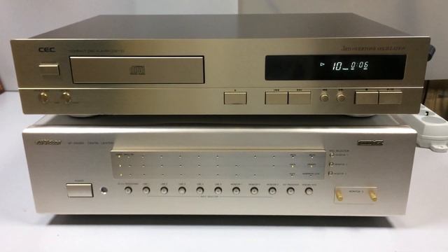 C.E.C CD2100