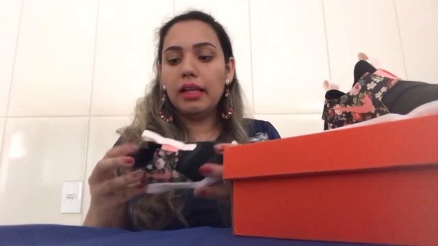 Unboxing - Tênis Infantil Nike Flex Runner смотреть онлайн