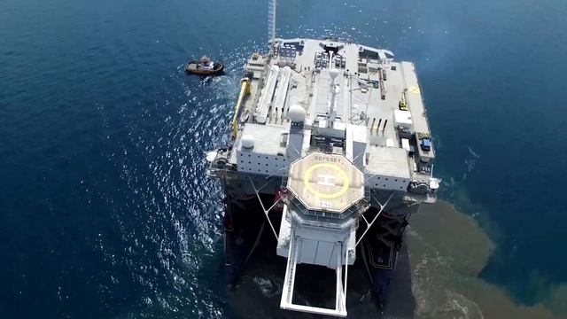 Плавучий космодром "Морской старт" прибыл в Славянку | Ролик 2 смотреть онлайн