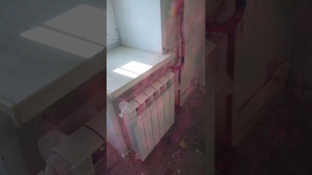 Замена 4-х чугунных радиаторов в узких местах Красноярск, ул. Новосибирская д.41 89131706779 смотреть онлайн