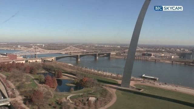 KMOV’s First Gray TV Close смотреть онлайн