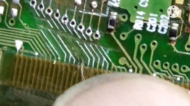 SKYWORTH 32 LED TV SCREEN  LINES PROBLEM