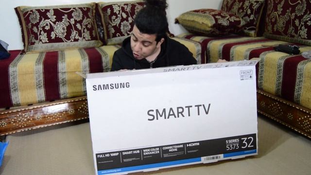 SAMSUNG SMART TV UNBOXING ! смотреть онлайн