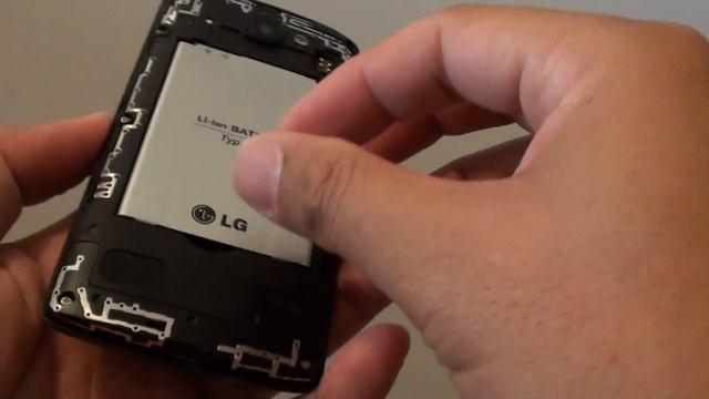 LG Leon: How to Insert / Remove Battery смотреть онлайн