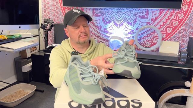 Adidas Ozelle Green & Silver смотреть онлайн