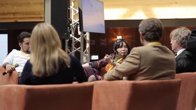 Марина Юденич на круглом столе "Воплощение образа Человека труда в кино, ТВ и интернет-проектах" смотреть онлайн
