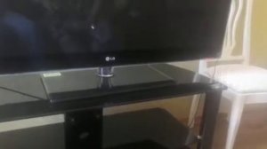 Включается и сразу включается телевизор Lg50PK960