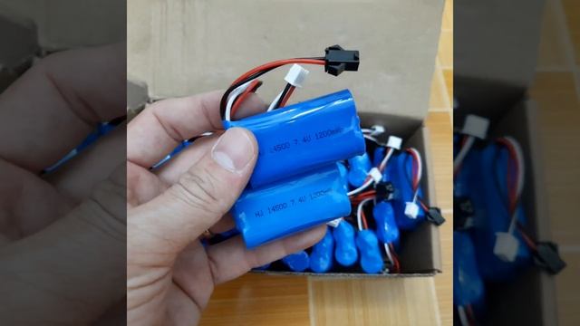 Pin sạc 2S 7.4v 14500 1200mah cổng nối SM смотреть онлайн