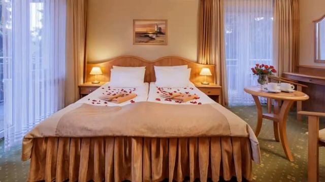 Hotel Polaris III, Świnoujście, Poland смотреть онлайн