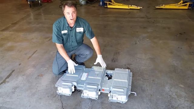 Hybrid Electric Vehicle Battery Pack смотреть онлайн
