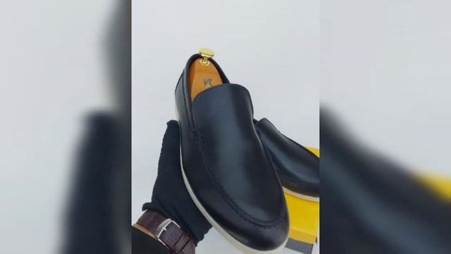 loro piana mocassin en cuir noir #loropiana #chaussure #shoes #cuir #mocassin смотреть онлайн