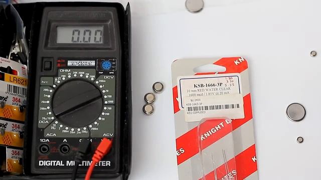 Test a button cell using a red LED if you have no meter. смотреть онлайн