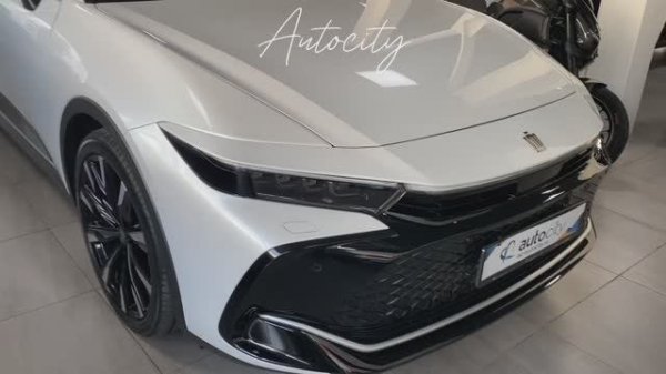 Toyota Crown Autocity