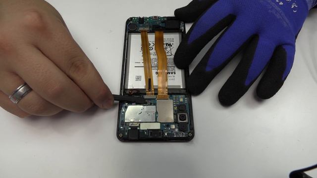 Samsung A7 2018 Battery Replacement смотреть онлайн