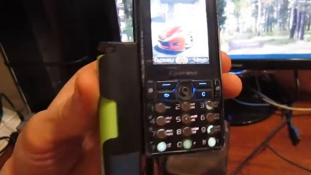 AutoExpert DVR-890 и Sony Ericsson k810i на аккумуляторе 18650 смотреть онлайн