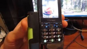 AutoExpert DVR-890 и Sony Ericsson k810i на аккумуляторе 18650